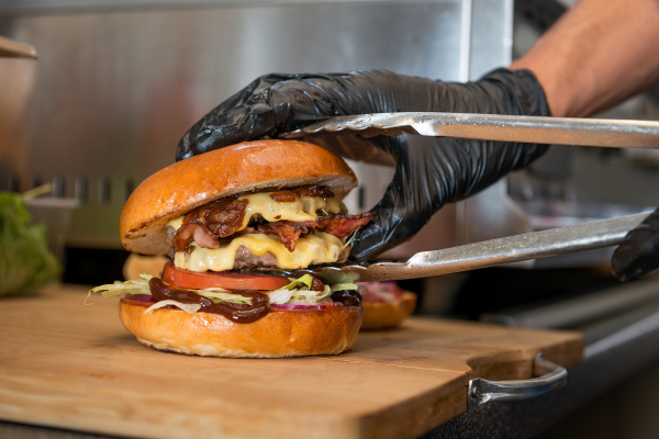 Como Montar uma Hamburgueria Delivery em Casa e Ter Sucesso